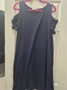 Cold-Shoulder Navy Dress - Lightweight Casual Shift